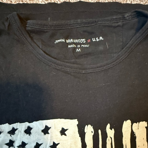 John varvatos t-shirt - Picture 4 of 4